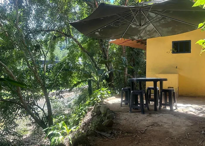 Rancho Caminho Do Ouro Uma Charmosa Casinha perto de Cachoeiras Ilhas Praias Centro Historico